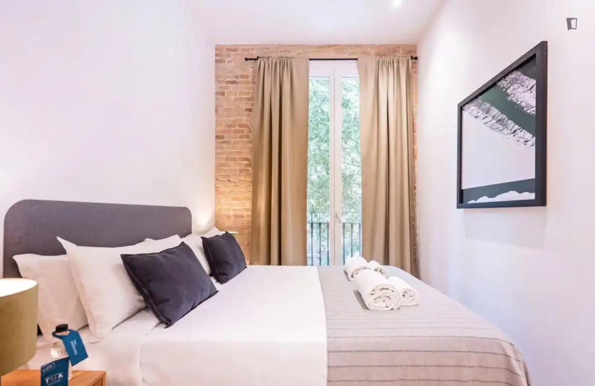 Habitación de Apartamento de alquiler en Barcelona con Amueblado, Horno y Lavadora