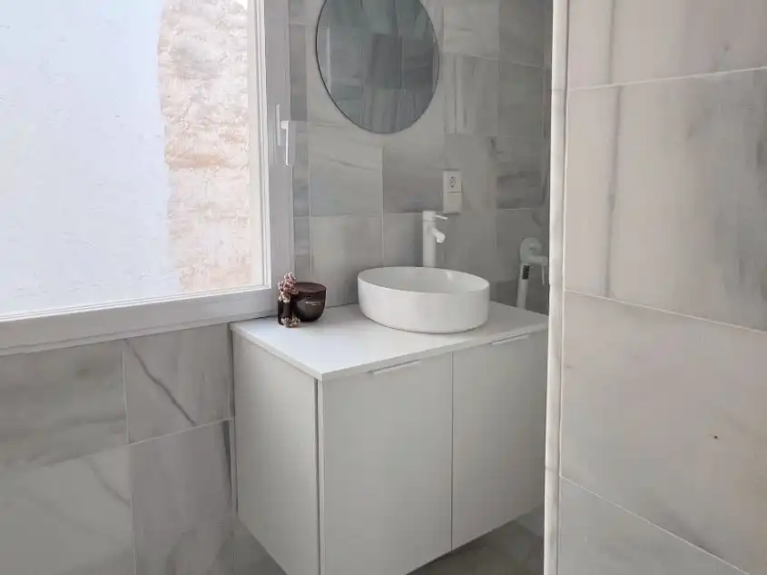Bathroom of Flat for rent in Beiro