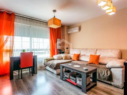 Wohnzimmer von Wohnung miete in Móstoles mit Klimaanlage