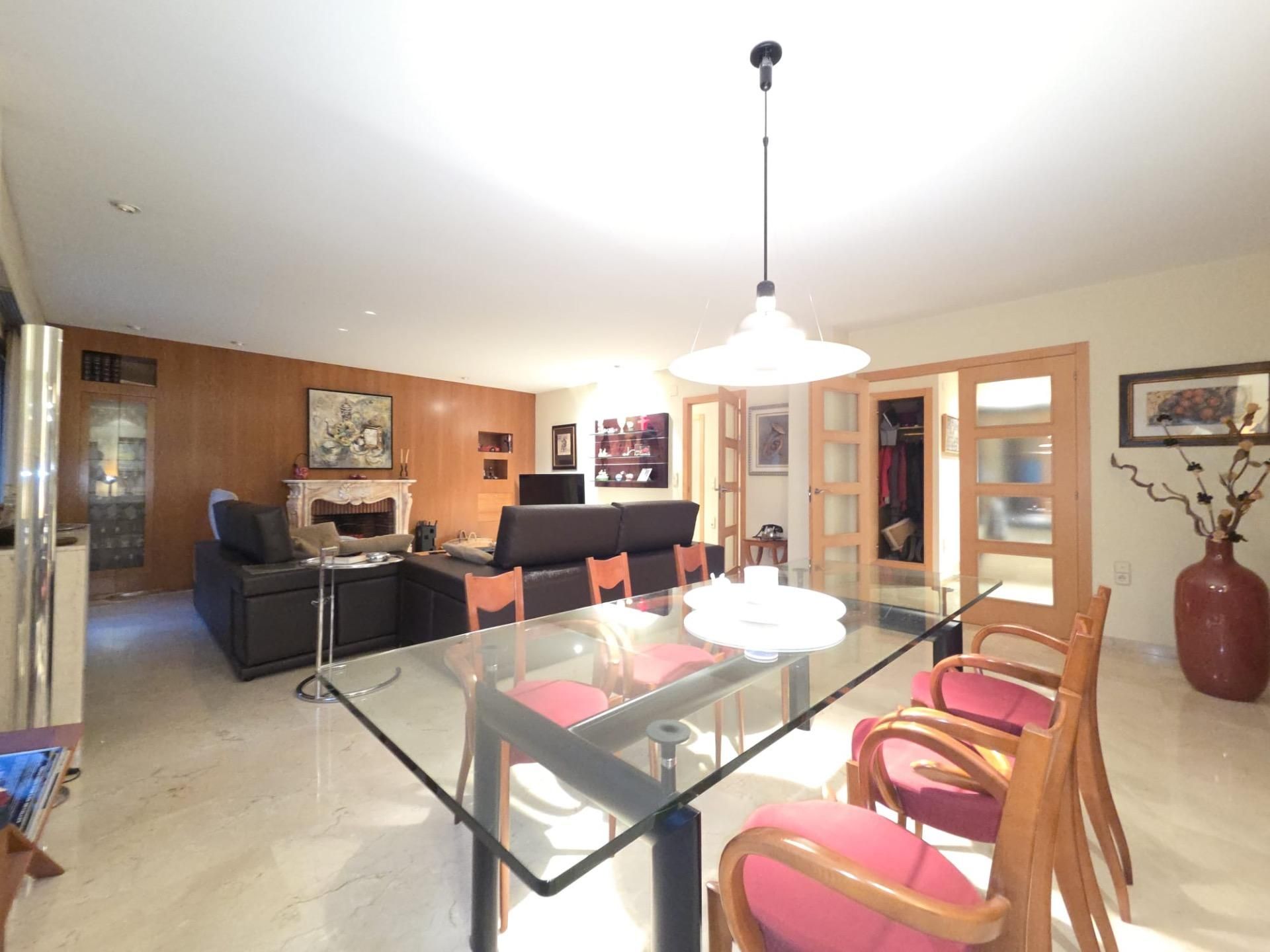 Comedor de Piso en venta en Gandia con Calefacción, Trastero y Balcón