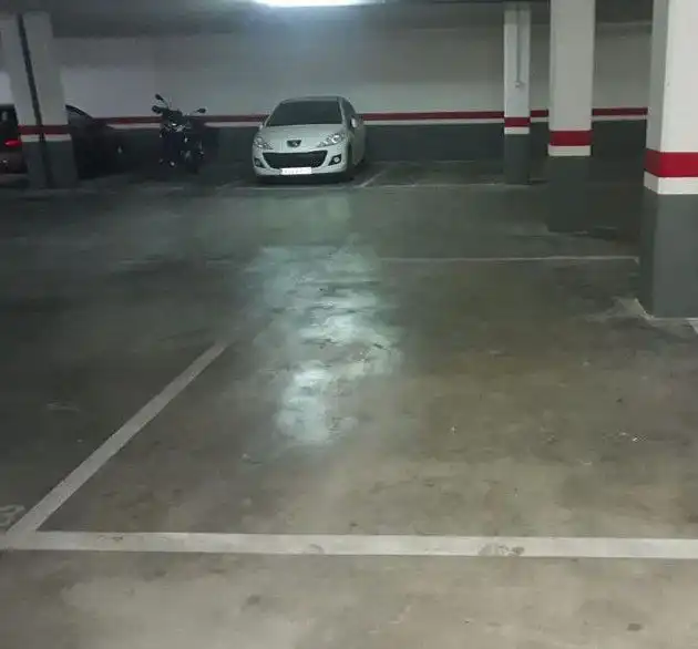 Parkplatz zum Verkauf in JUAN PABLO II 6, imagen 4
