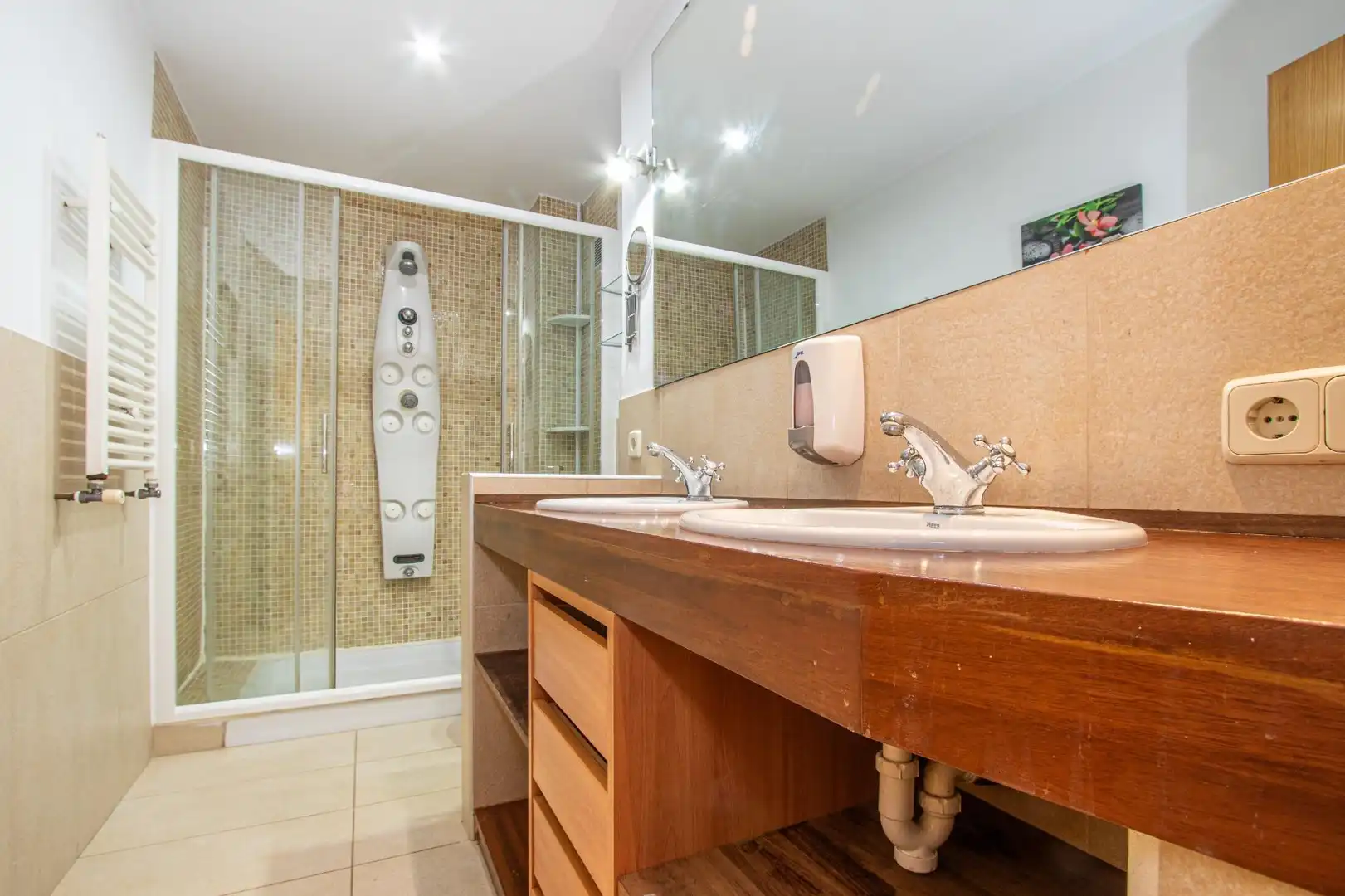 Baño de Piso en venta en  Palma de Mallorca con Aire acondicionado, Calefacción y Parquet