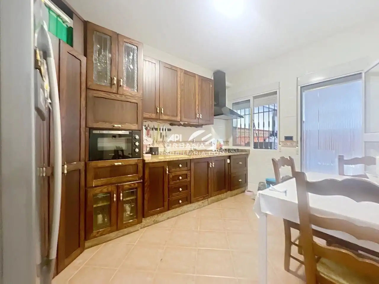 Houses for sale in Los Almendros, Jardin Lucena