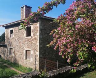 Vista exterior de Finca rústica en venda en Valdoviño amb Calefacció, Jardí privat i Terrassa