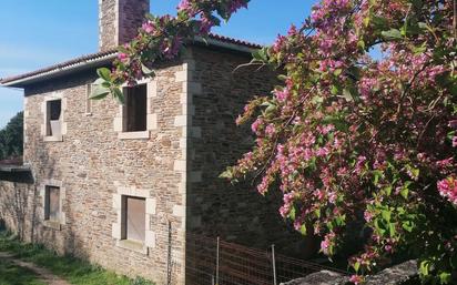 Vista exterior de Finca rústica en venda en Valdoviño amb Calefacció, Jardí privat i Terrassa