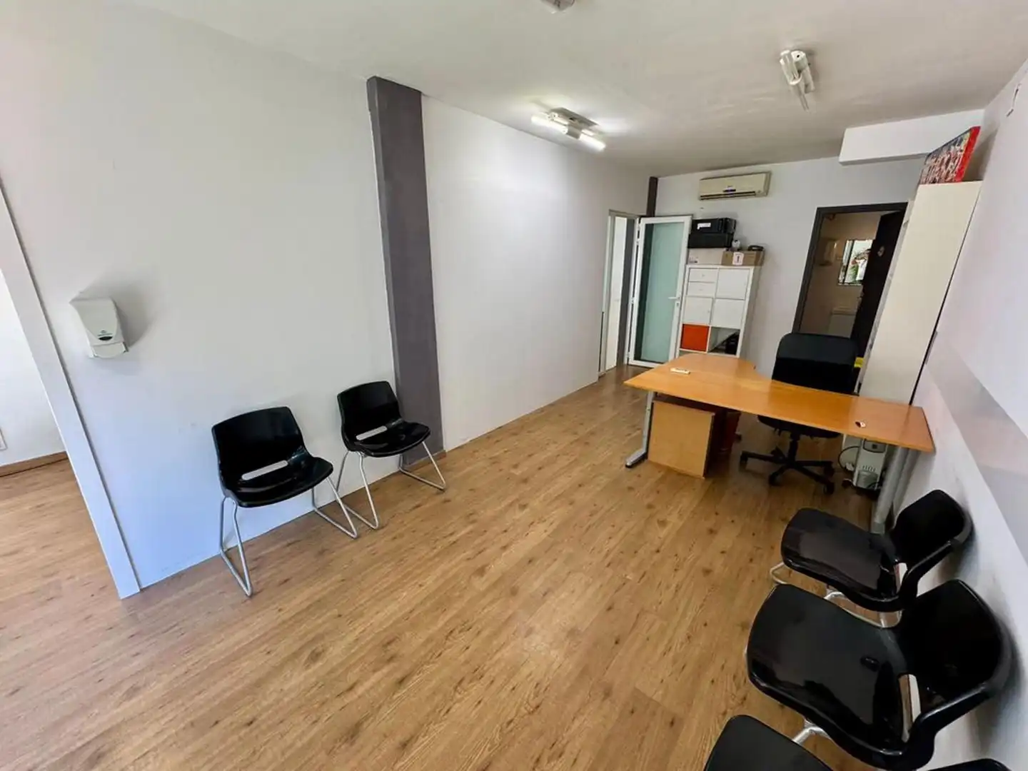 Gewerbefläche zum Verkauf in Josep Sangenis, imagen 12
