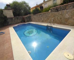 Piscina de Casa adosada en venda en Talavera de la Reina amb Aire condicionat, Calefacció i Piscina