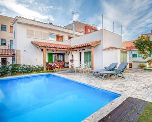 Exterior view of Single-family semi-detached for sale in Sant Feliu de Guíxols  with Heating, Terrace and Swimming Pool