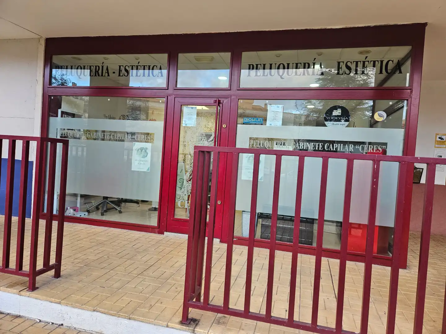 Local comercial en venda a Avenida Alfonso Diaz de Bustamante y Quijano, imagen 2