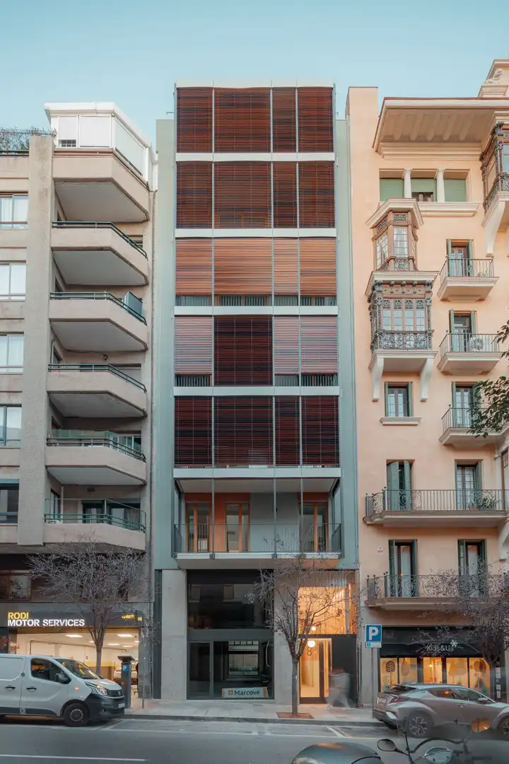 Vista exterior de Local de lloguer en Barcelona
