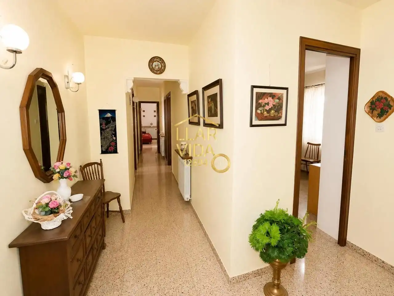 Casa con jardín en venta en De L'Ermita, imagen 16
