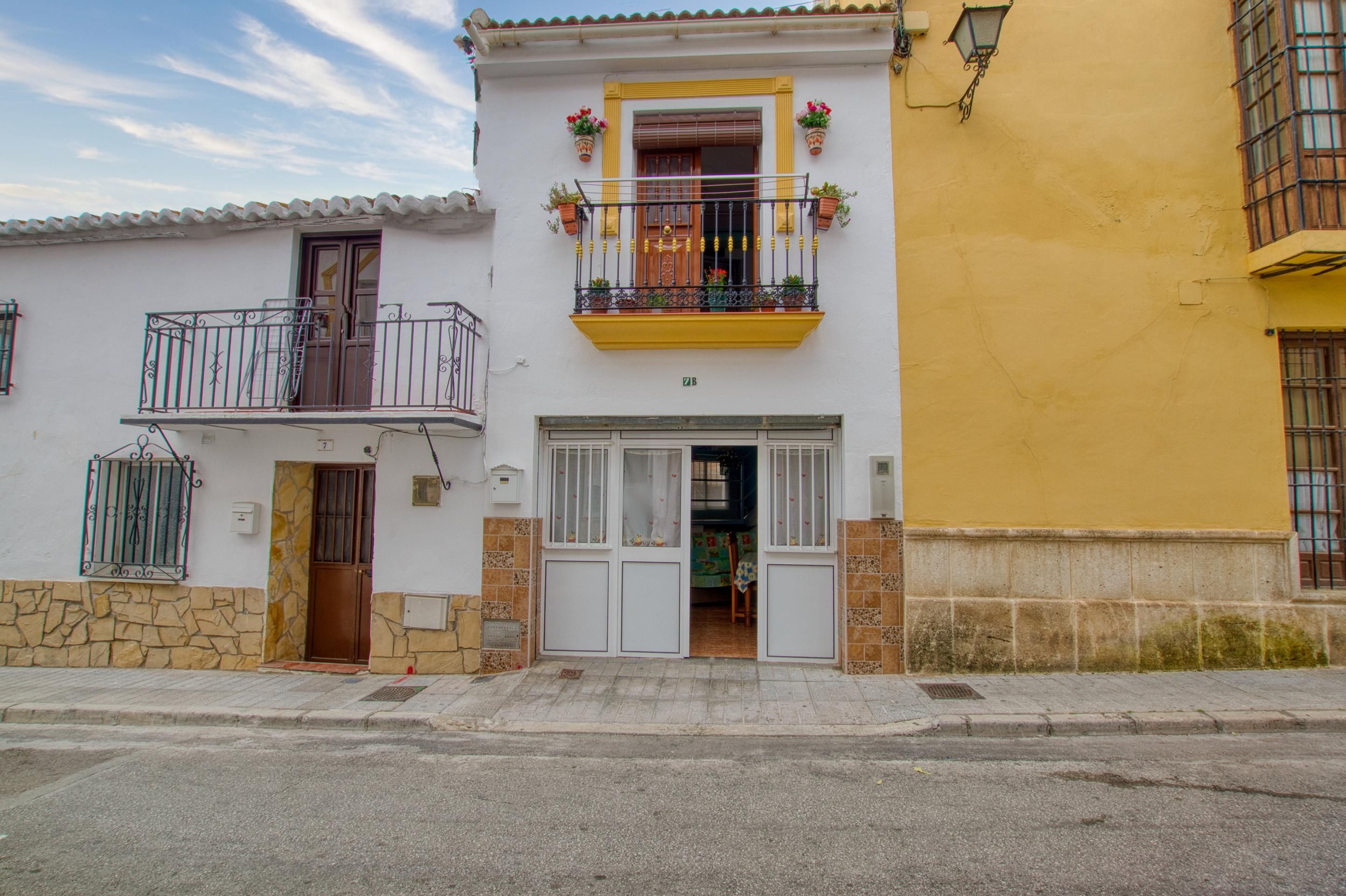 Vista exterior de Estudi en venda en Vélez-Málaga
