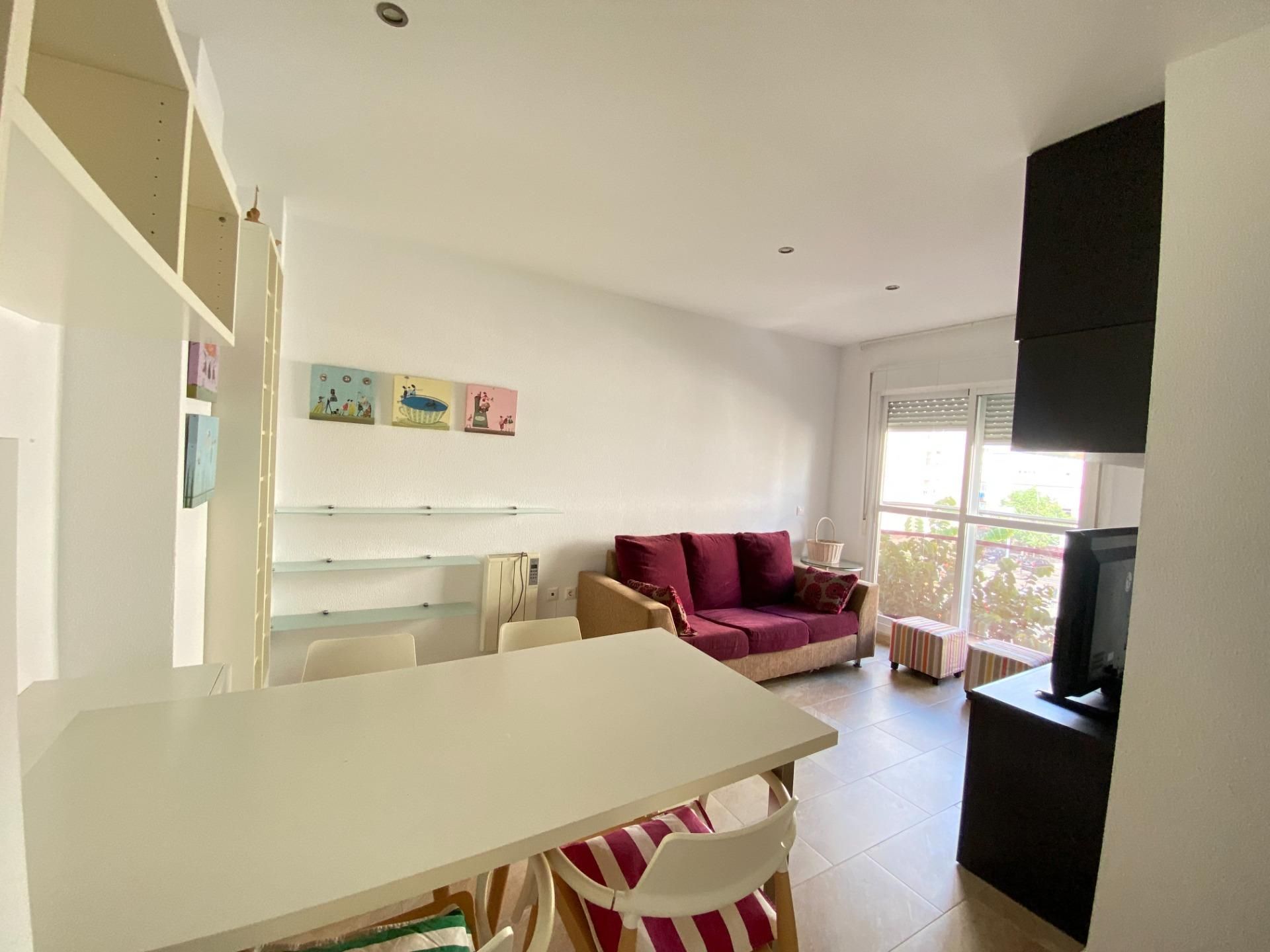 Sala de estar de Piso en venta en  Cádiz Capital con Balcón