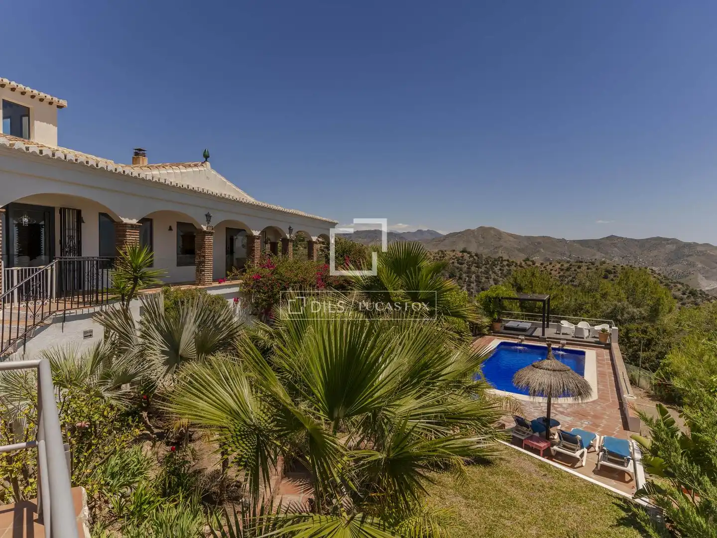 Jardí de Casa o xalet en venda en Almuñécar amb Aire condicionat, Calefacció i Jardí privat