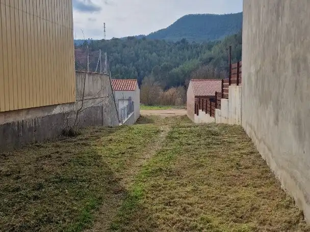 Wohnbaugrundstück zum Verkauf in Carrer de la font 10, imagen 4