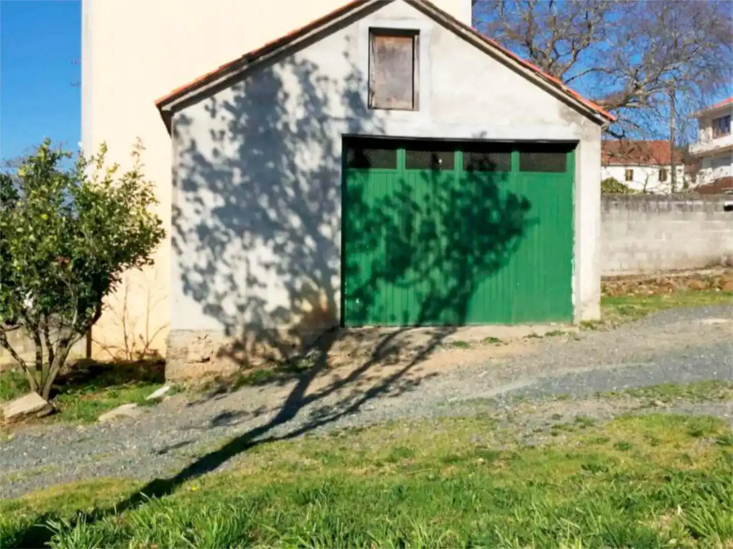 Vista exterior de Pis de lloguer en Narón amb Jardí privat, Parquet i Traster