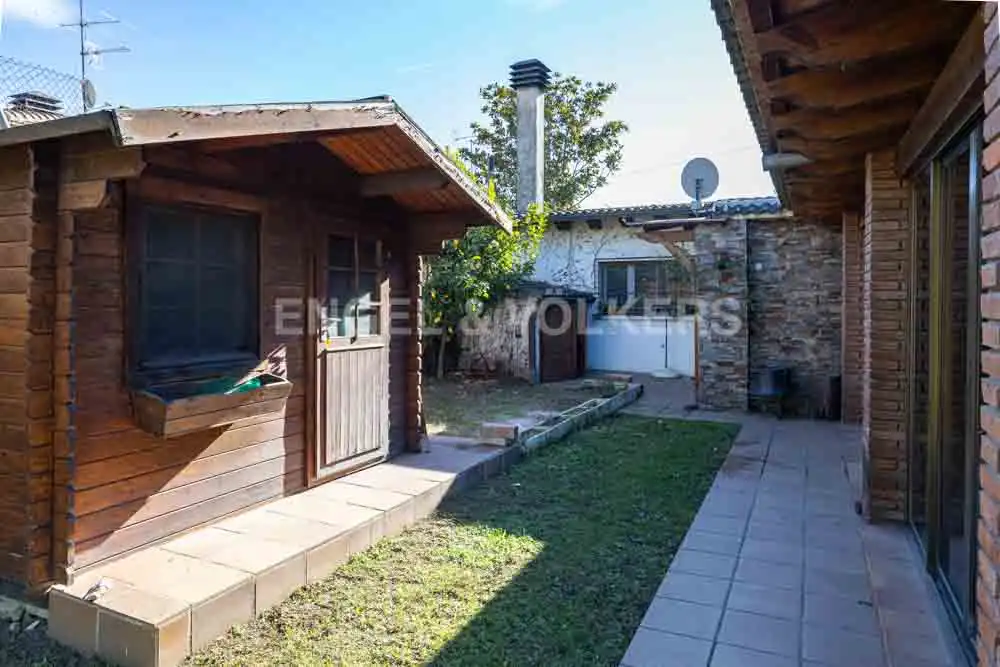Garden of Houses for sale in Sant Celoni  with Air Conditioner, Heating and Private garden