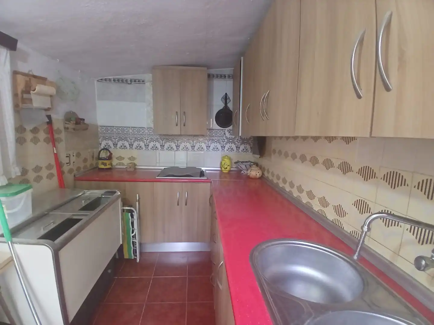 Cuina de Casa o xalet en venda en Jaén amb Aire condicionat, Traster i Piscina
