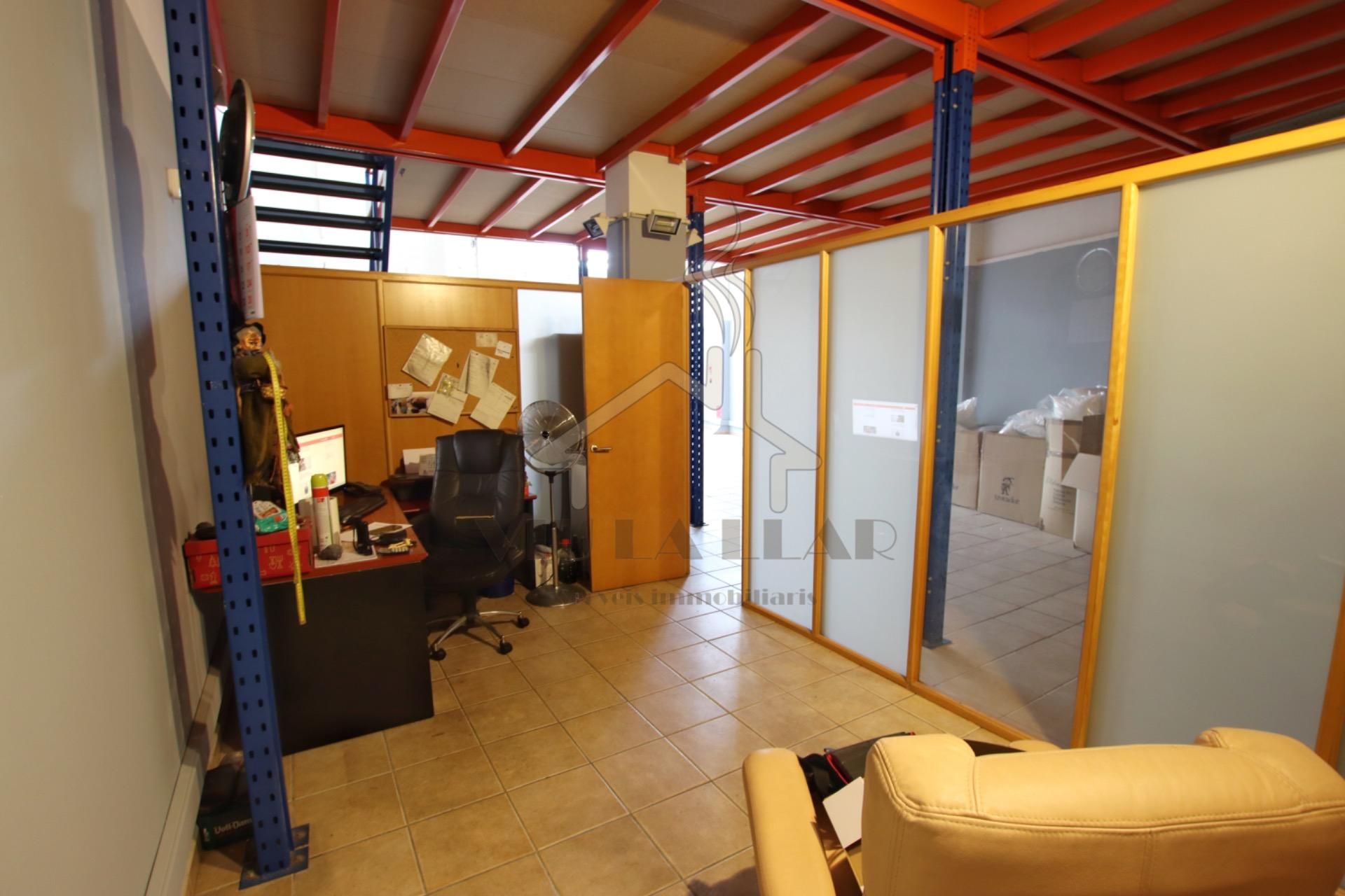 Premises for sale in Mataró