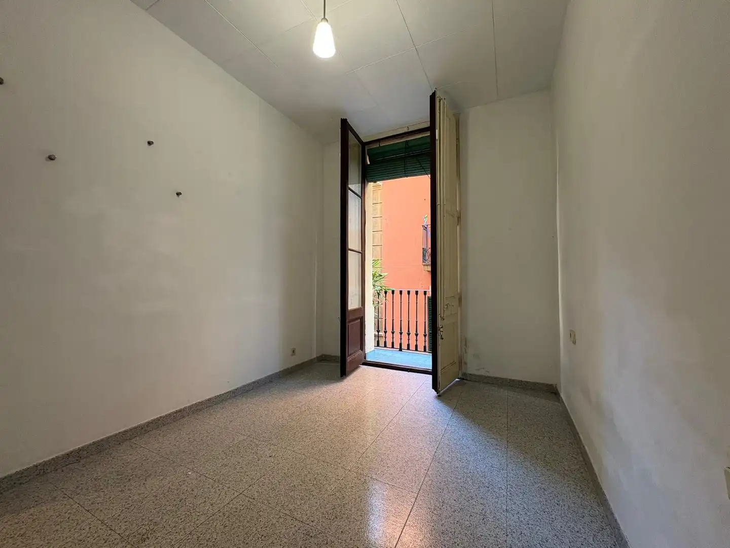 Habitación de Piso en venta en Barcelona con Aire acondicionado, Horno y Lavadora