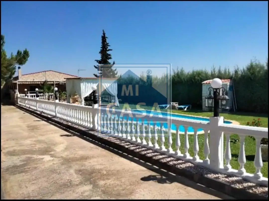 Xalet amb piscina en venda a Oeste, imagen 3