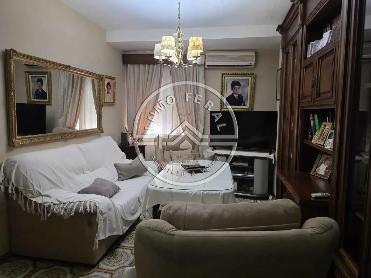 Sala d'estar de Casa o xalet en venda en Écija amb Aire condicionat i Calefacció