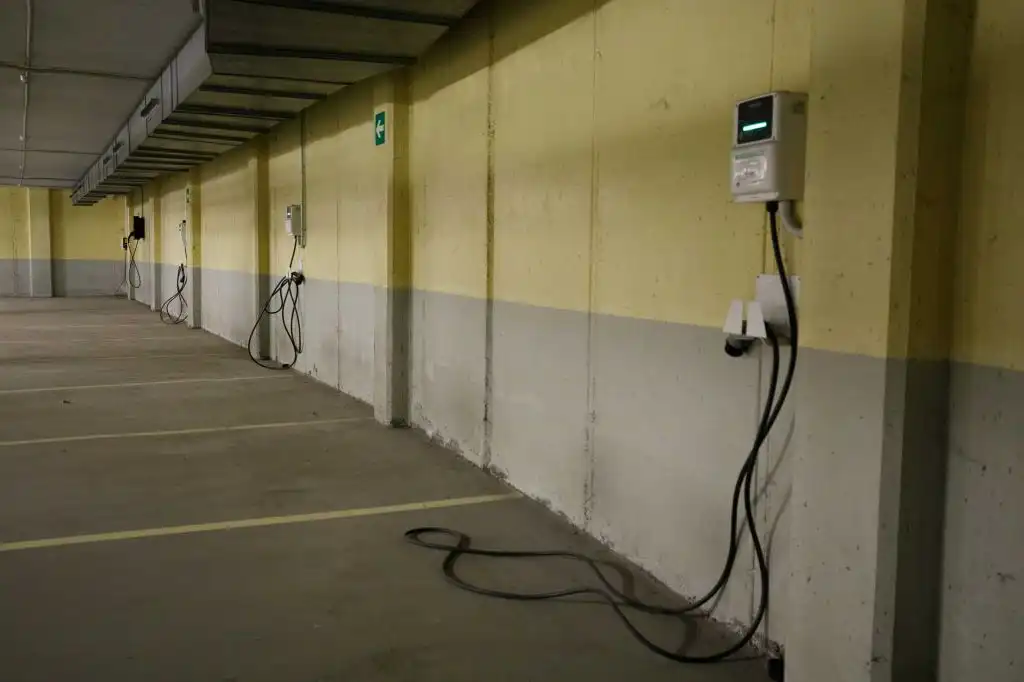 Parkplatz von Gebäude zur Miete in El Prat de Llobregat