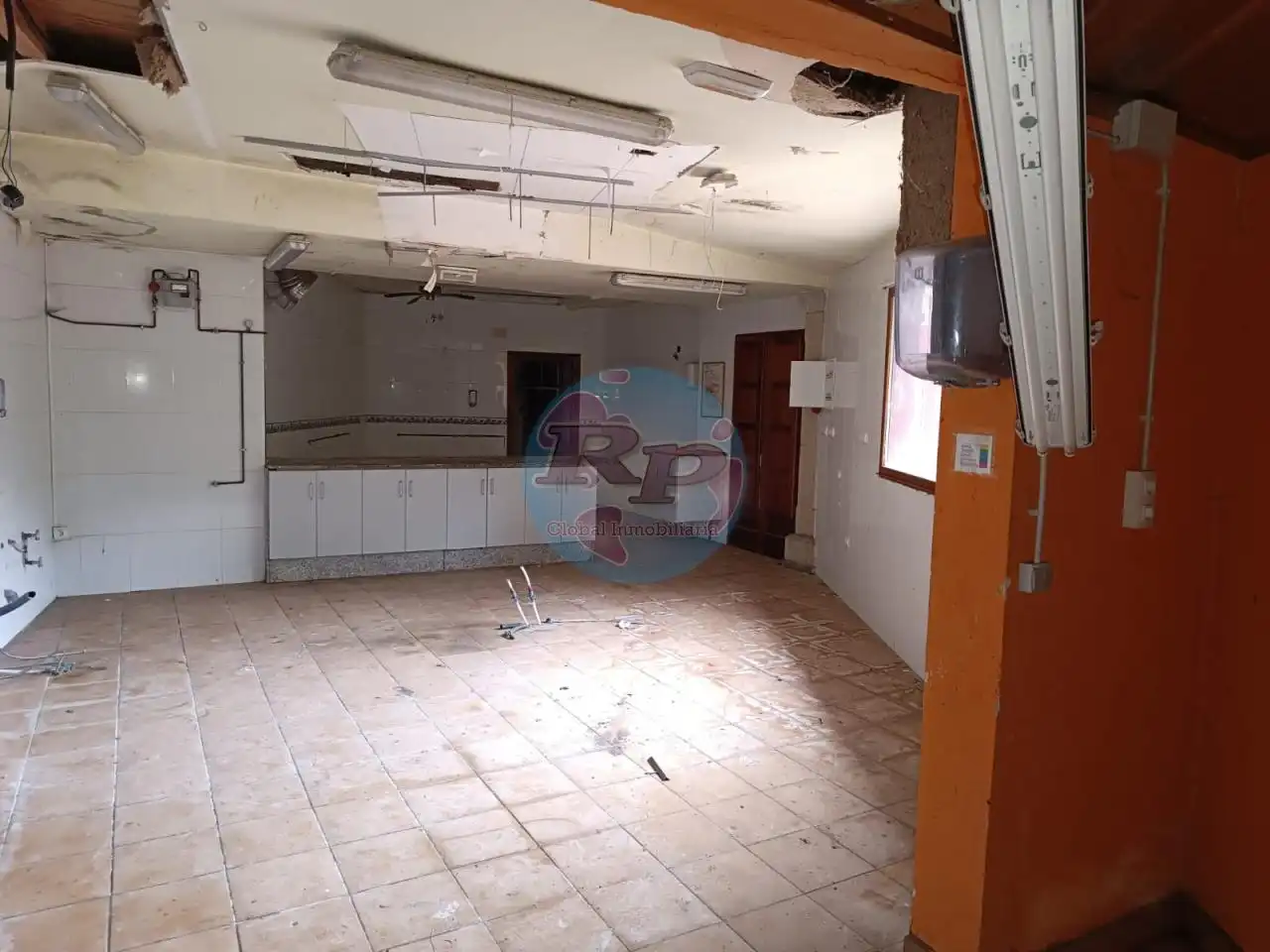 Buildings for sale in Vega de Valcarce