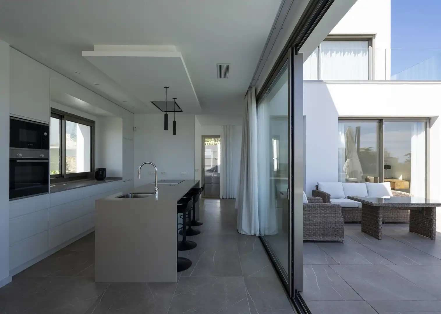House with pool for sale in El Faro de Calaburra - Chaparral, imagen 18