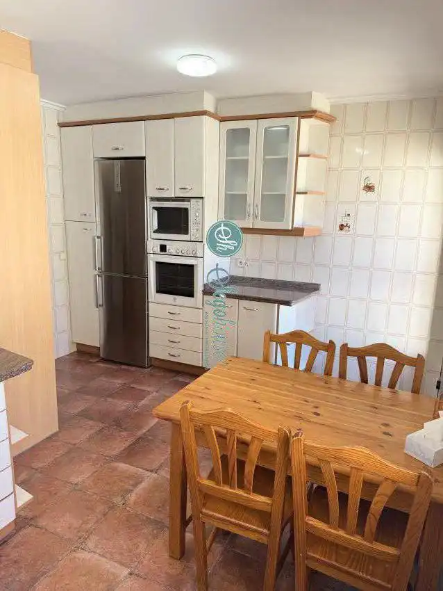 Cocina de Casa o chalet de alquiler en Valverde del Majano con Calefacción, Terraza y Balcón