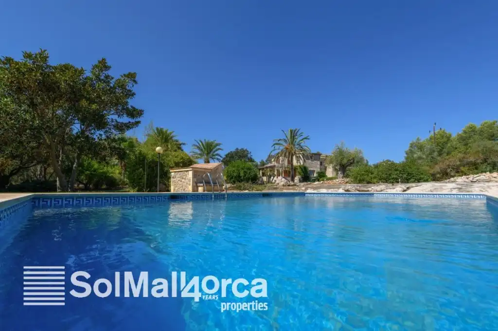 Swimming pool of Country homes for sale in Pollença  with Air Conditioner, Heating and Private garden