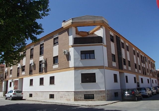 Exterior view of Box room for sale in Manzanares