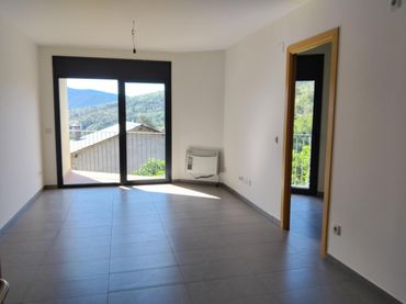 Pis amb ascensor en venda a Montferrer i Castellbò