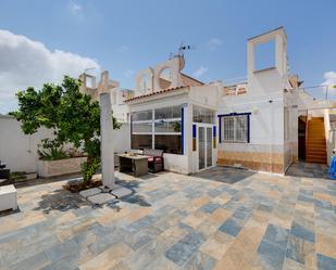 Jardí de Casa adosada en venda en Torrevieja amb Aire condicionat, Jardí privat i Terrassa