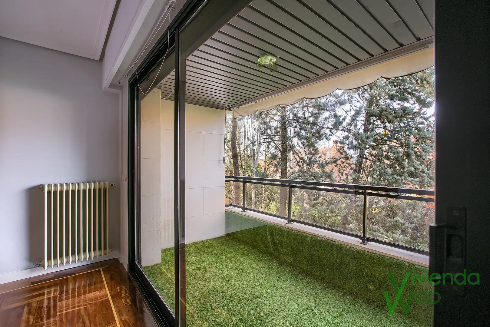 Balcony of Flat for rent in Pozuelo de Alarcón  with Air Conditioner, Heating and Private garden