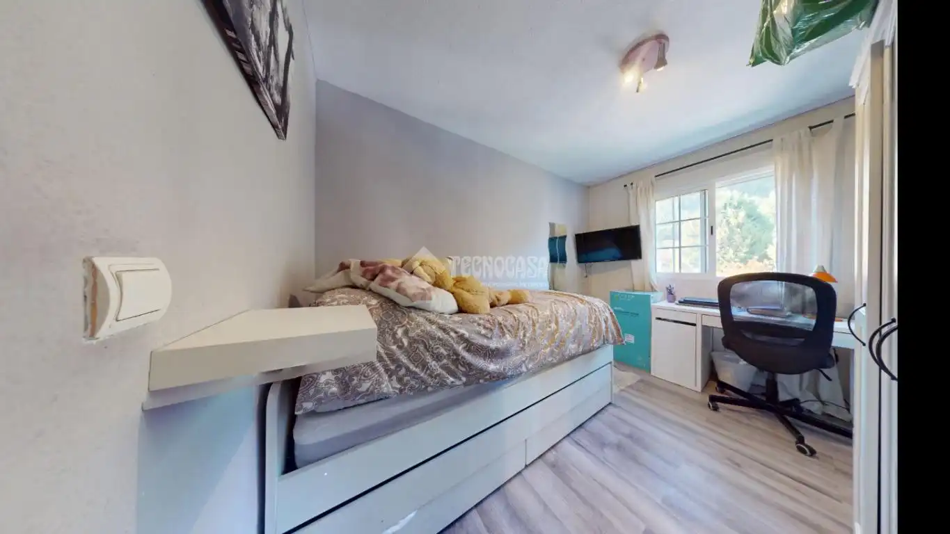 Habitación de Piso en venta en Chiloeches, Guadalajara
