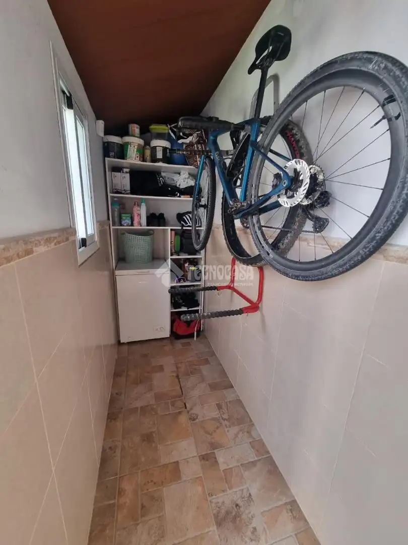 Casa aparellada en venda a Morón de la Frontera, imagen 17