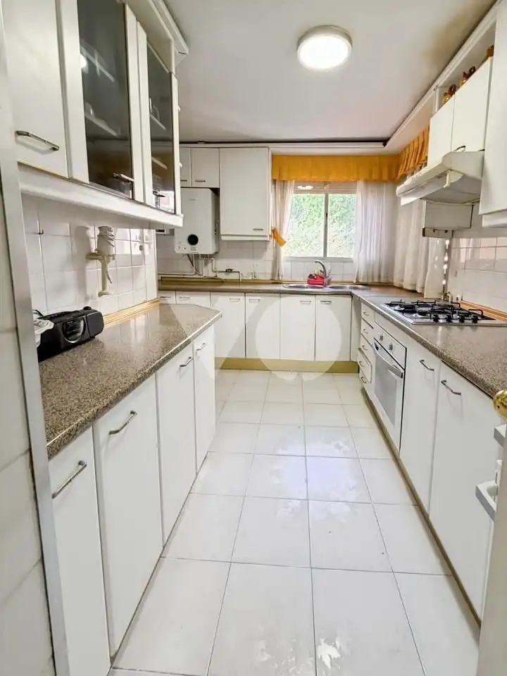 Cocina de Piso en venta en Madrid con Calefacción y Terraza