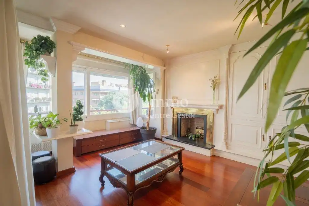 Appartement avec ascenseur à vendre à Avinguda Prat de la Riba, imagen 4