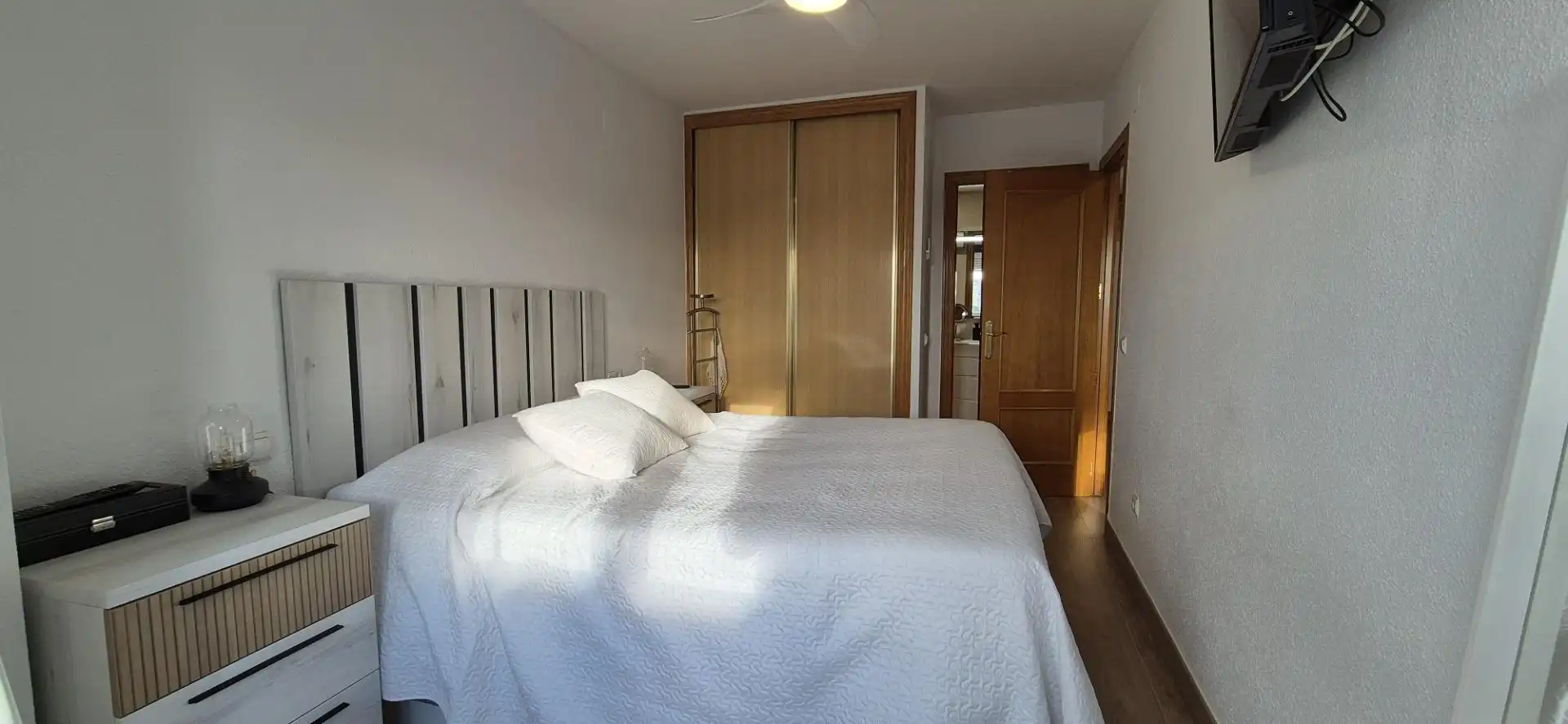 Habitación de Piso en venta en Benidorm con Aire acondicionado y Calefacción