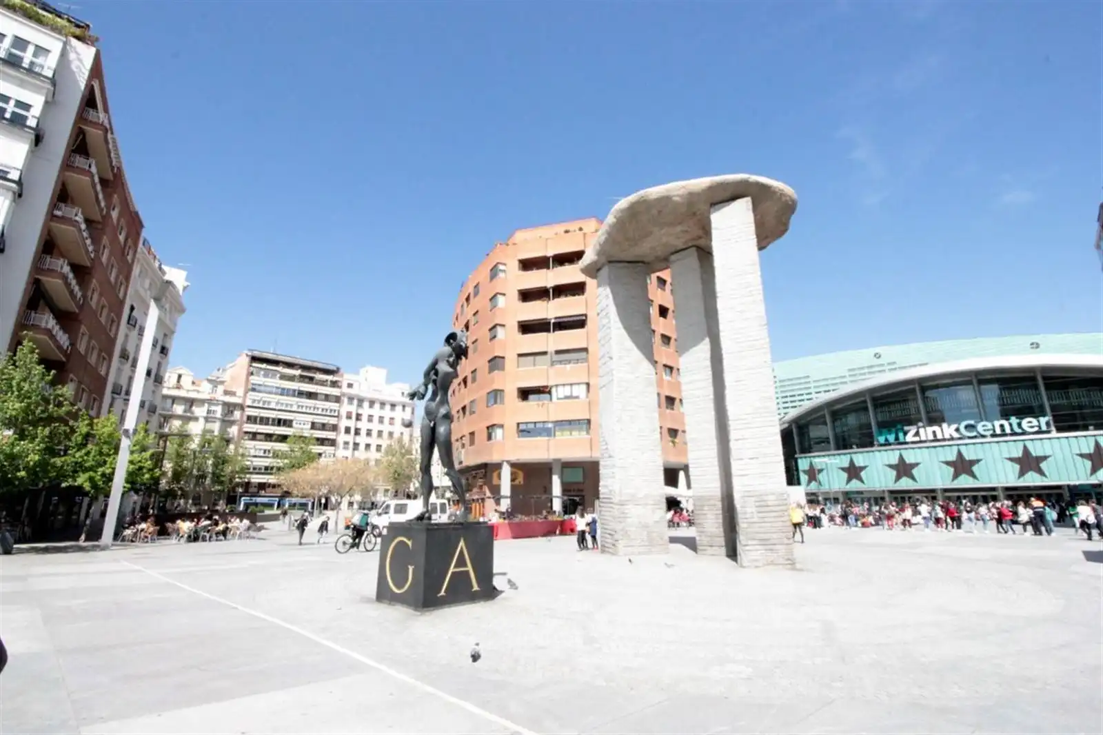 Vista exterior de Loft de lloguer en Madrid amb Aire condicionat, Calefacció i Moblat