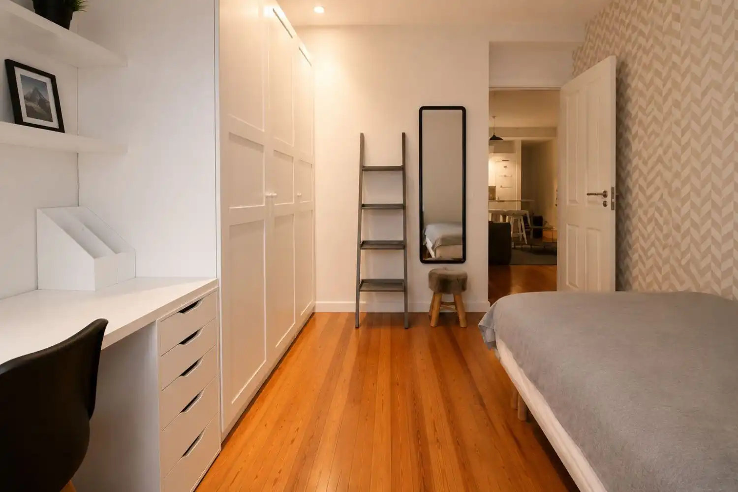 Habitación de Piso de alquiler en Vitoria - Gasteiz con Calefacción, Parquet y Amueblado