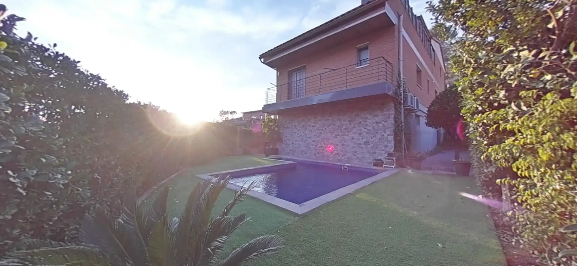 Piscina de Casa o chalet en venta en Sant Esteve Sesrovires con Aire acondicionado, Calefacción y Jardín privado