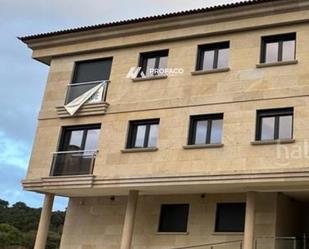 Vista exterior de Pis en venda en O Carballiño   amb Calefacció