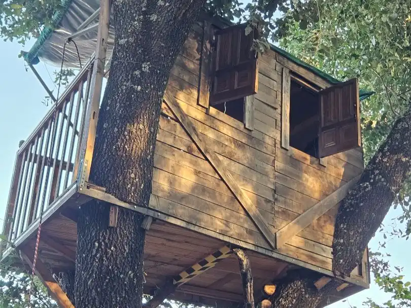 Vista exterior de Finca rústica en venda en Talayuela amb Aire condicionat, Terrassa i Piscina