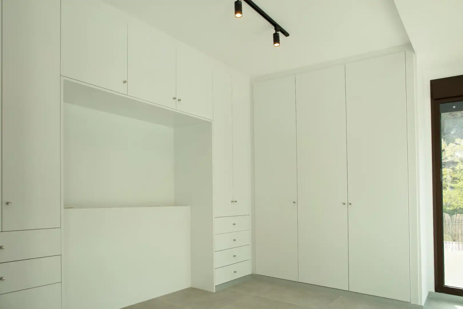 Habitación de Casa adosada de alquiler en Rocafort con Aire acondicionado, Calefacción y Jardín privado