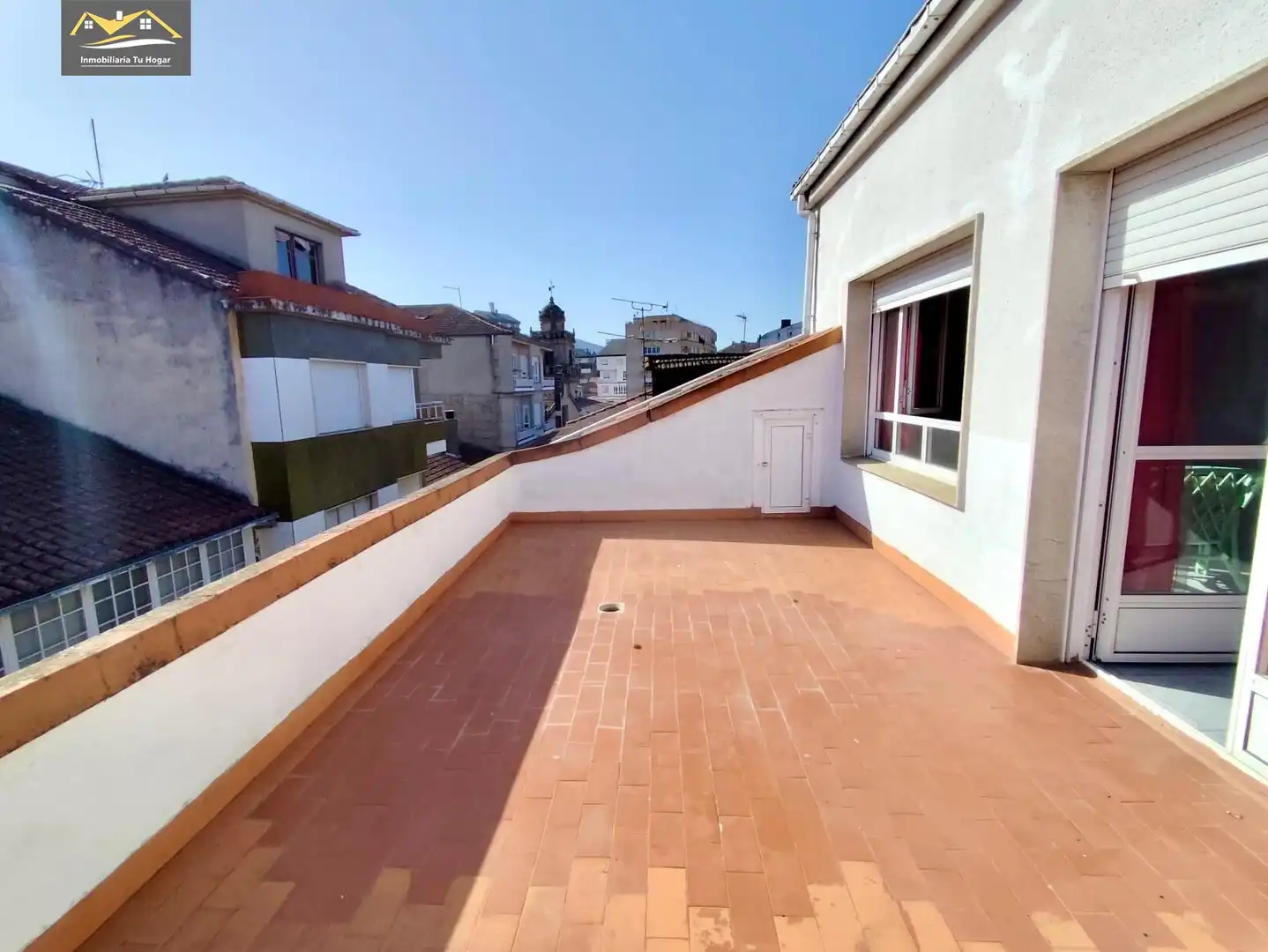 Terrace of Flat for rent in Verín  with Heating, Terrace and Furnished