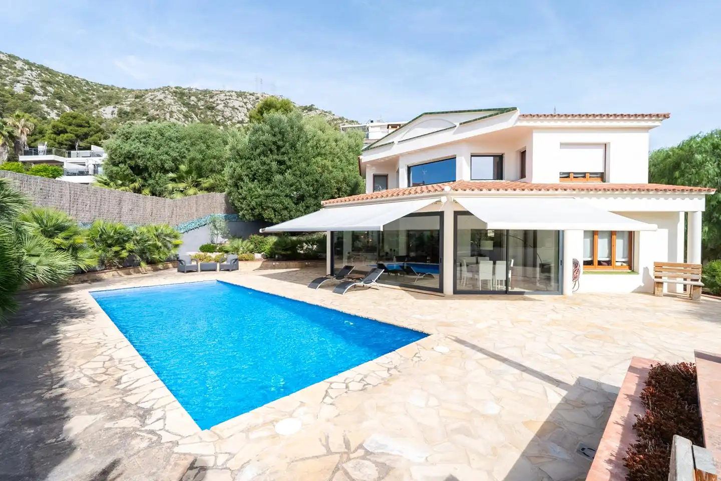Piscina de Casa o chalet en venta en Sitges con Aire acondicionado, Calefacción y Terraza