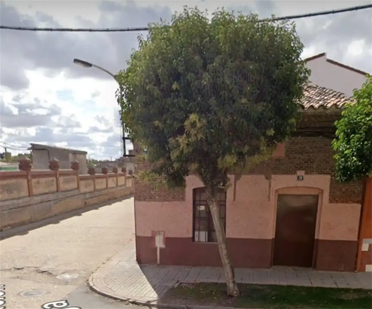 Vista exterior de Planta baja en venta en Medina del Campo