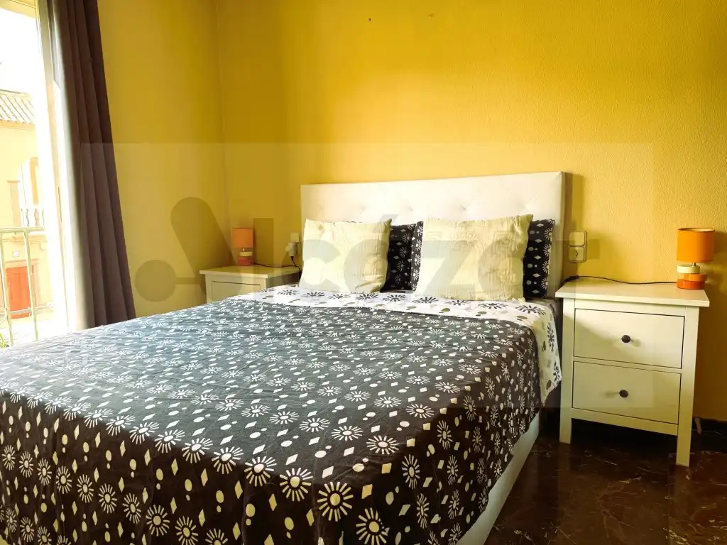 Habitación de Casa adosada en venta en Mairena del Alcor con Aire acondicionado y Terraza